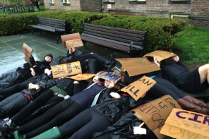 “Human Oil Spill” demonstration by members of the Vassar College Fossil Fuel Divestment Campaign.  Photo Credit: https://pbs.twimg.com/media/BmfIlWAIUAAeAly.jpg:large